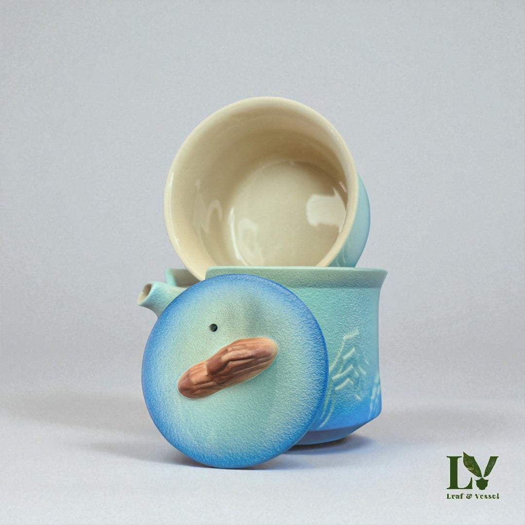 Distant Mountain 5-Piece Travel Tea Set